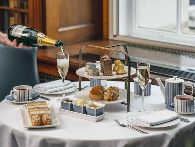 The Best Bottomless Afternoon Tea London